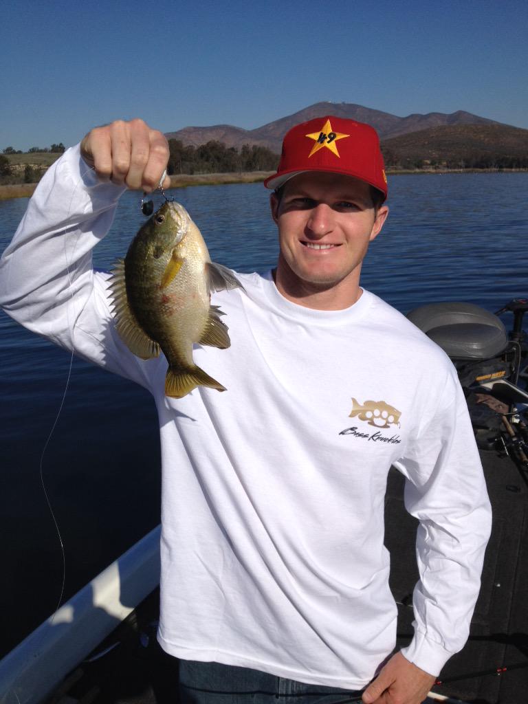 patrickfishing's tweet photo. Two different days but what a surprise when you're fishing for bass and catch different fish (blue gill and croppy) http://t.co/Go8fdNJcus