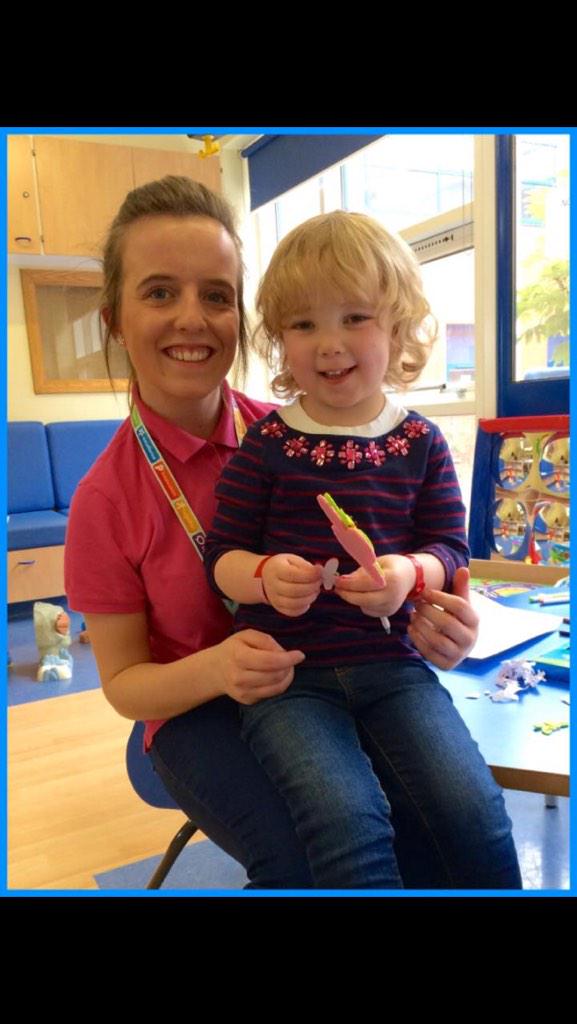 erinkate1996's tweet photo. Volunteering in Alder Hey is one of the most rewarding experiences ever. #allabouterin #alderheychildrenshospital http://t.co/gPCE4R5sgi