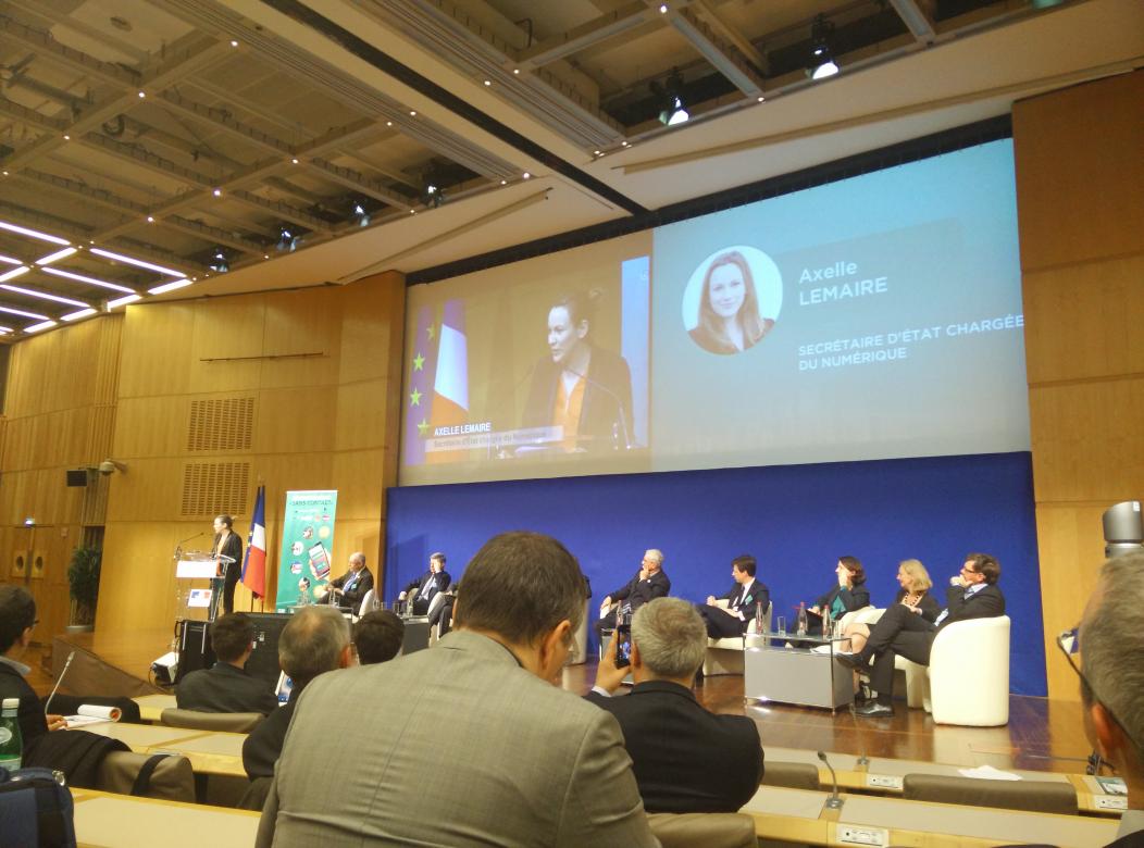 adrien_jeanneau's tweet image. . @axellelemaire au #CSC15