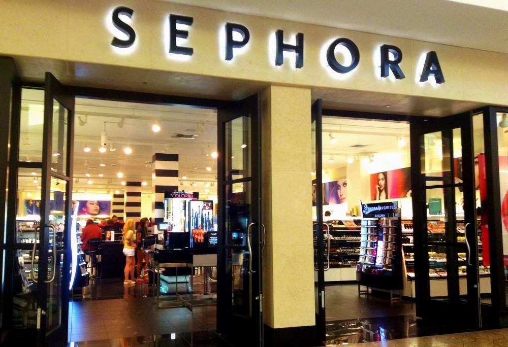 DIMAXGROUP's tweet photo. @Sephora is providing the ultimate shopping experience at their new Robson Street location, including a #DropStopper! http://t.co/ZaJnUA8jnG
