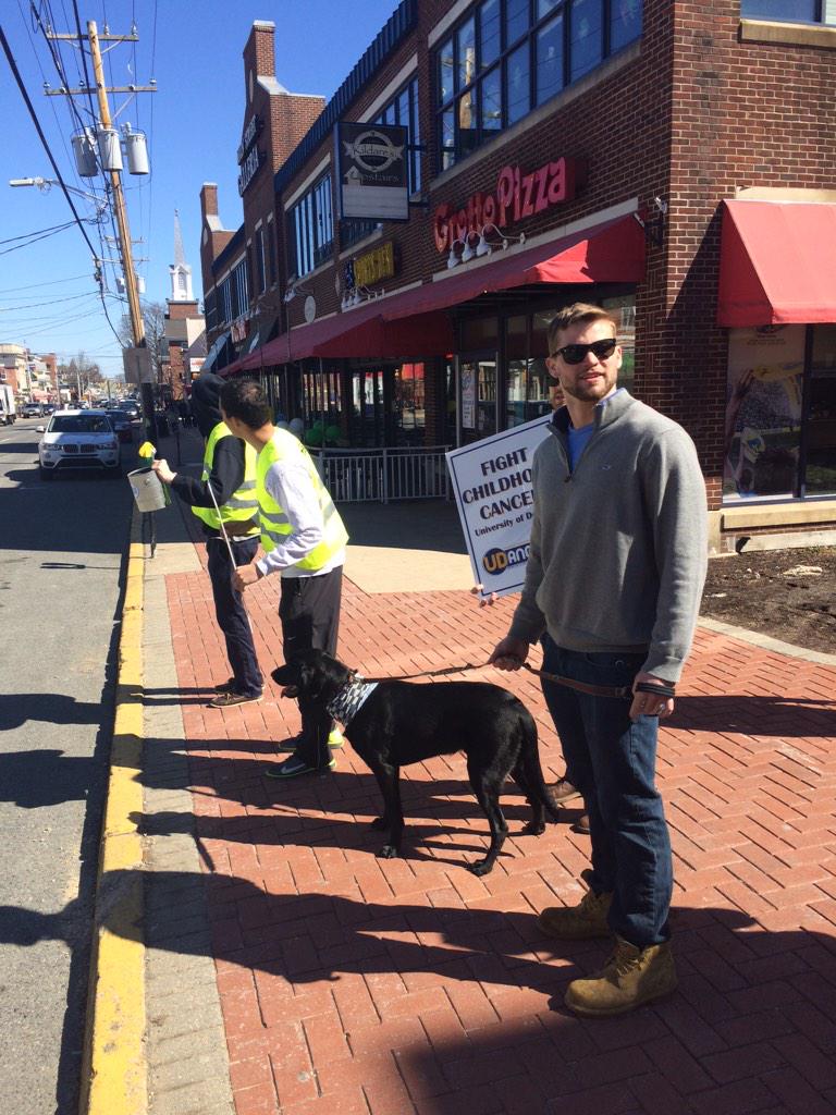 PhiGam_UD's tweet photo. Looks like our pup Jet came out to help can for UDance today @UDance #FTK #UDance2015 http://t.co/FvaIhA1KzT
