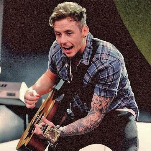 DANNY JONES HAPPY FUCKING BIRTHDAY! TONIGHT IS GOING TO BE MENTAL!!!! 