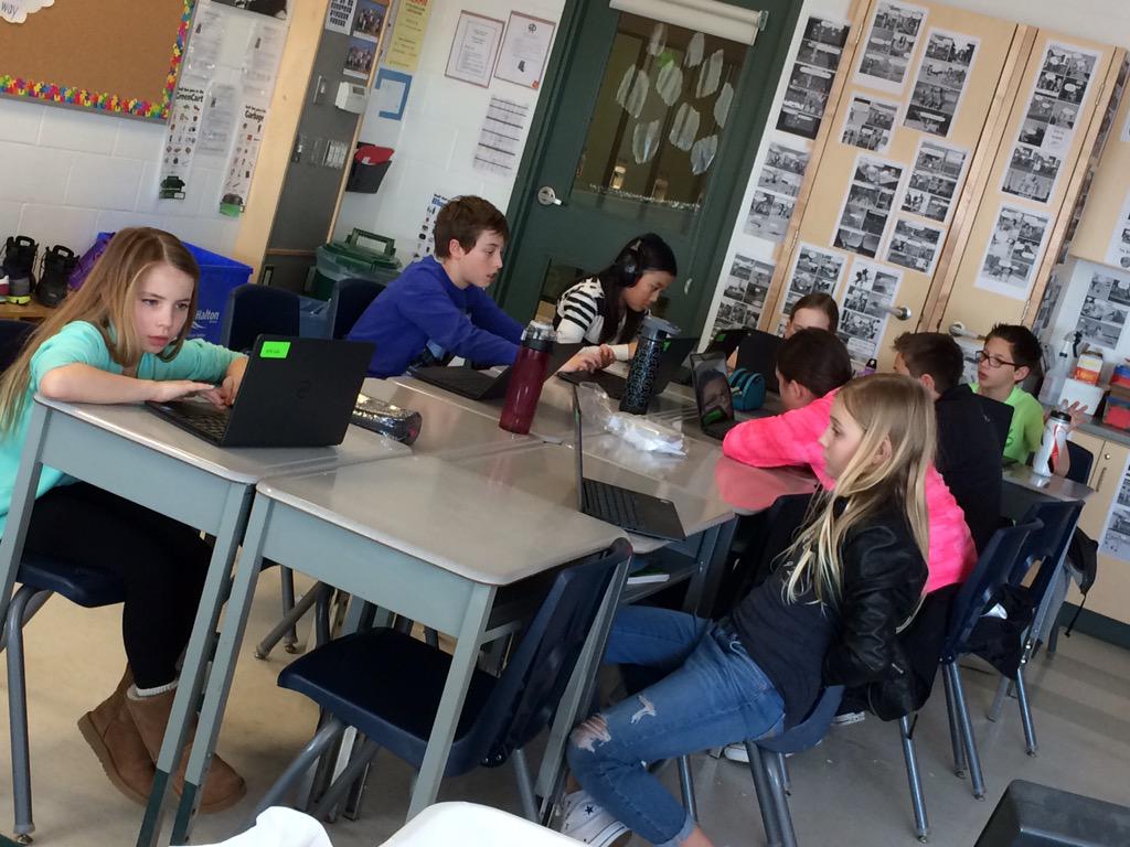 Mrskspalding's tweet image. Now this is concentration....PowToon Style!! #LearningNewApps