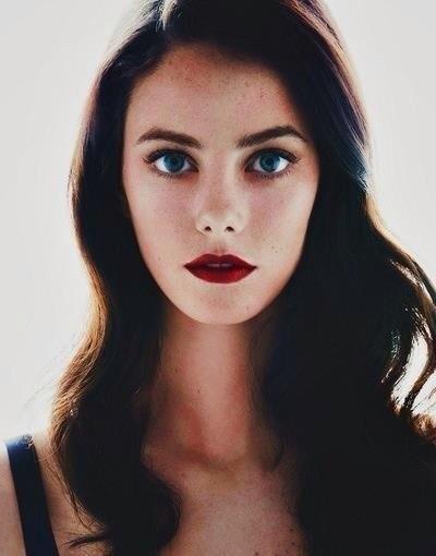 Happy 22th birthday to the beautiful Kaya Scodelario   