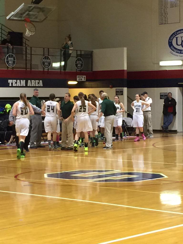 JeffFrankowiak's tweet photo. 33-17 Captains up at the end of the 3rd.  Go green! Go white! @WSDATHLETICS #captainpride http://t.co/0vLskbNx8M