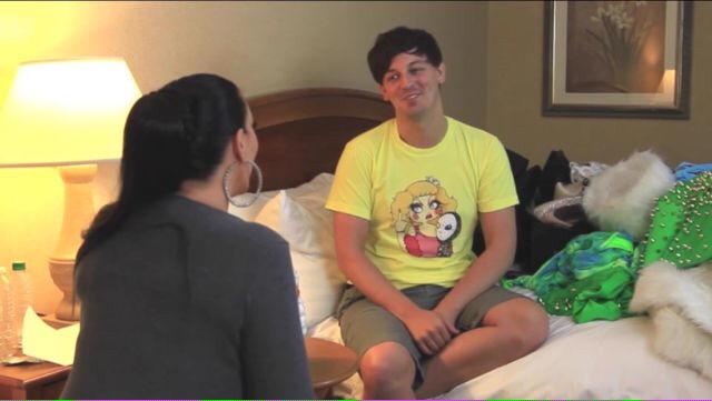 pitysoiree's tweet photo. so cute seeing @SashaBelle3 wear my poundcake x ornacia shirt on #WhatchaPackin 💕 http://t.co/NR1uILFRXM http://t.co/Yg8VBYGPAU