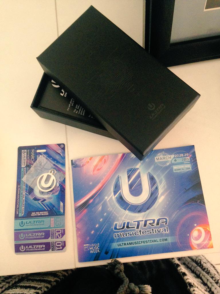 IM_EARL's tweet photo. Yay nj to Miami in 2 weeks:) thanks @ultra 🌈☀️🌻✨🌀 http://t.co/2fiaufrGh7