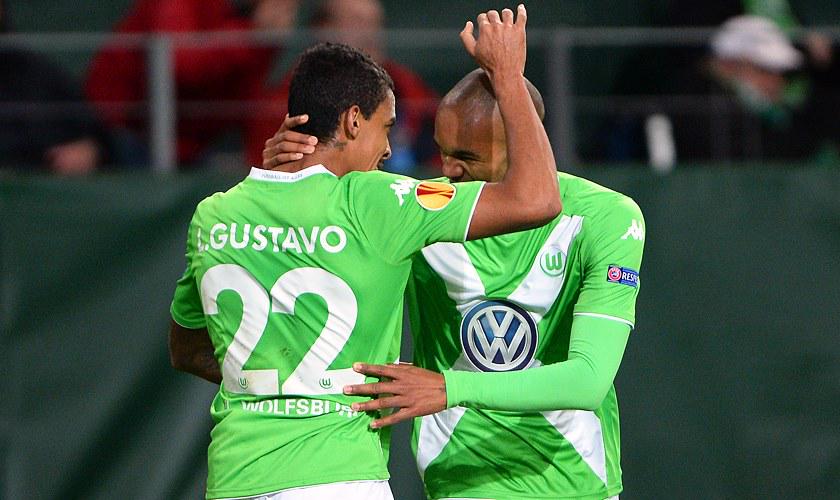 VfLWolfsburg_EN's tweet photo. #wobinter #UEL Perfect game in second half lads! Congrats!
Here are some pics from this important win! #vflwolfsburg http://t.co/YV6EfpI94W