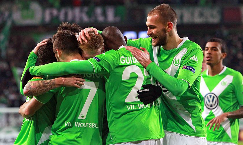 VfLWolfsburg_EN's tweet photo. #wobinter #UEL Perfect game in second half lads! Congrats!
Here are some pics from this important win! #vflwolfsburg http://t.co/YV6EfpI94W