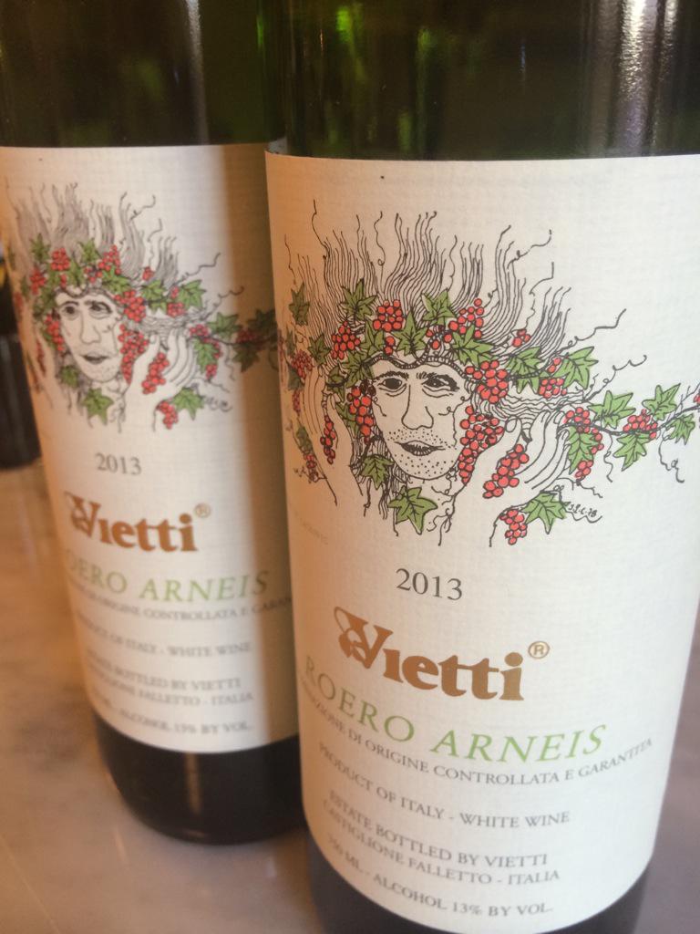 What's nice?  Arneis.  #winecrush @vietti_vino