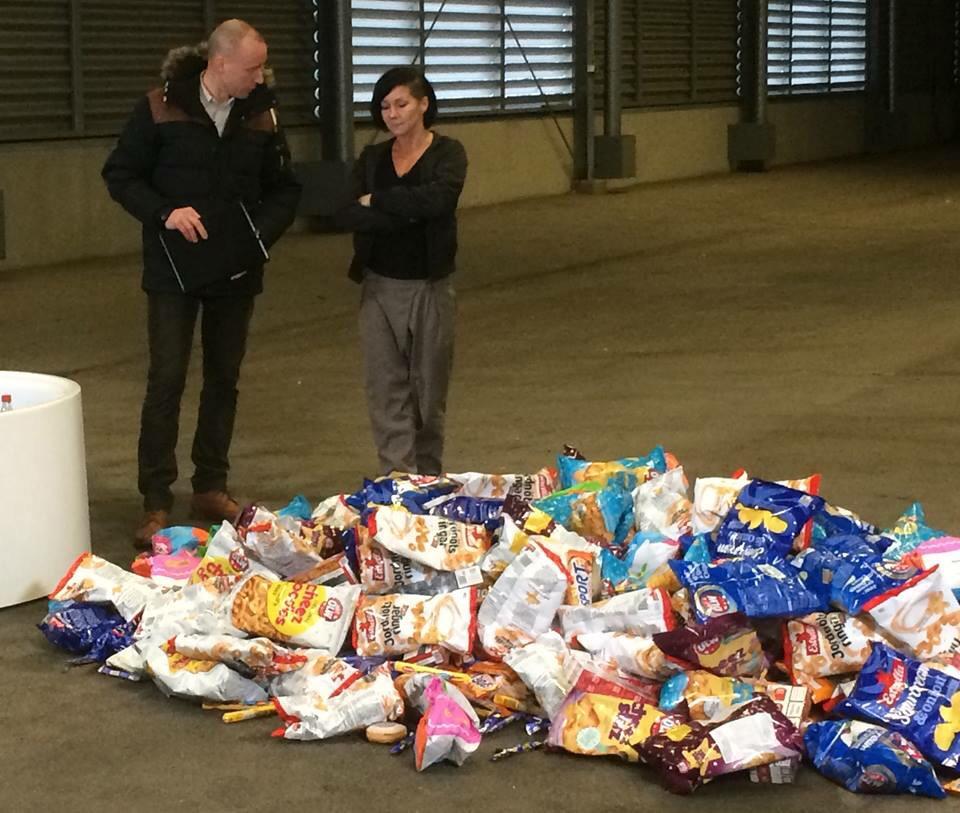 True2thepole's tweet image. Det hade kunnat vara du blir vad du äter som jag deltog i 😳 #lyxfaellan