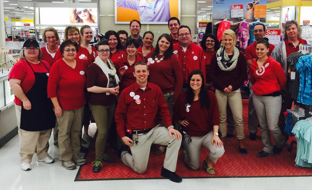 ErinMannick's tweet photo. What a great visit from @TargetJuan @ShannonGehrmann @Steph_A0913 @adriennelebo today! Thank you for visiting #T1202! http://t.co/eSz7lvU3js