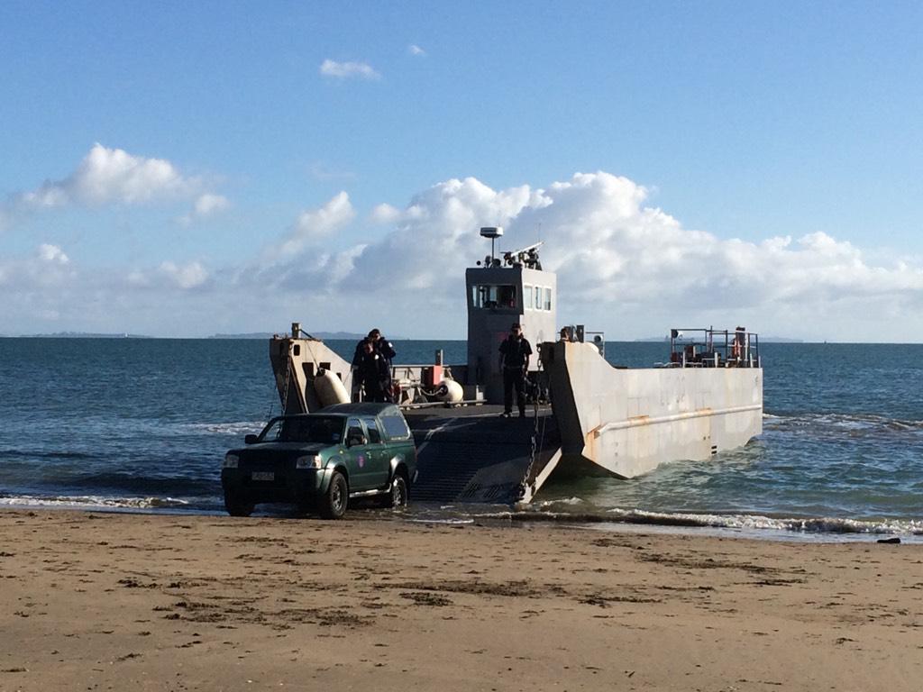 Becs's tweet photo. The Navy has landed!
#narrowneckbeach http://t.co/EPDuLjUyxq