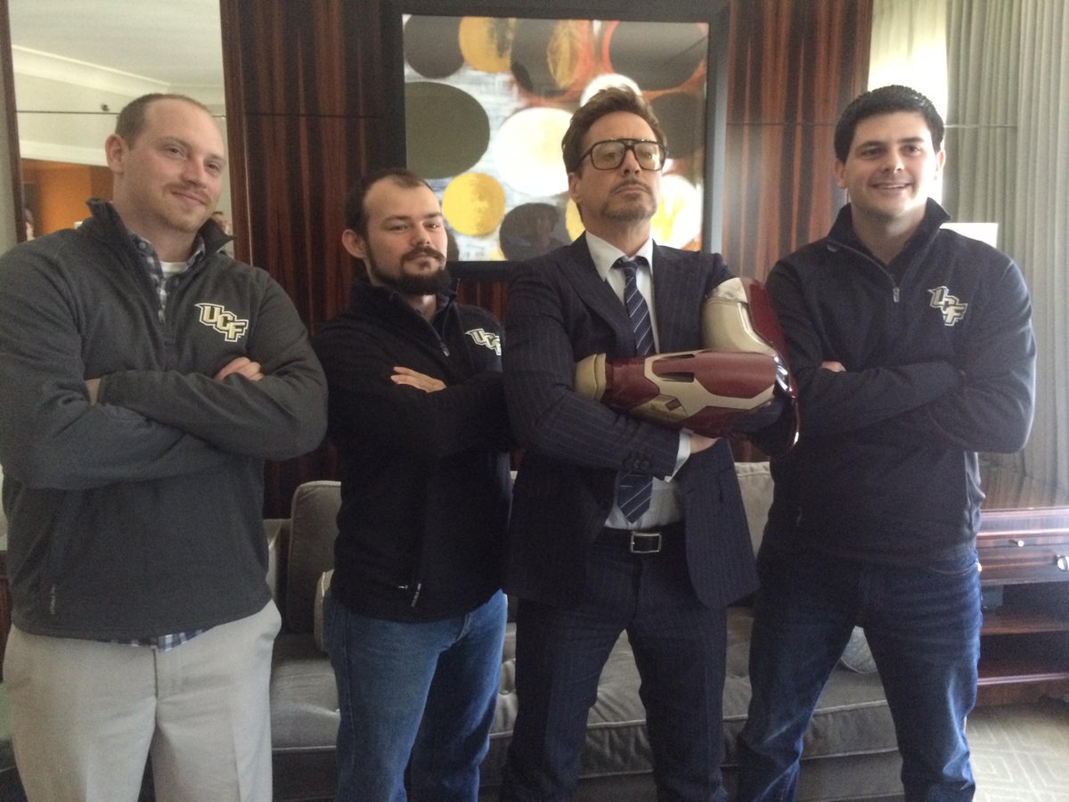 Robert Downey Jr (@robertdowneyjr) on Twitter photo Can’t resist more pics from the #CollectiveProject. Special thx to Albert Manero, @MSOneNote, & <a href="/Marvel/">Marvel Entertainment</a>. #Limbitless Can’t resist more pics from the #CollectiveProject. Special thx to Albert Manero, @MSOneNote, & <a href="/Marvel/">Marvel Entertainment</a>. #Limbitless