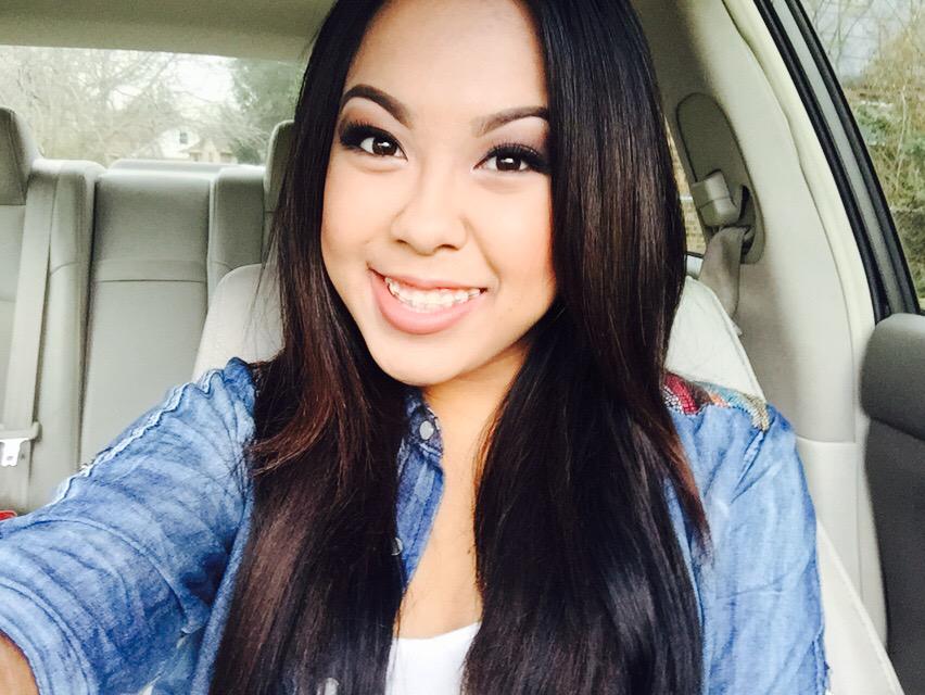 _simplylinaa's tweet photo. Hi world 👋 http://t.co/ieMTgQ5BwY