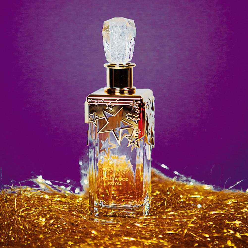 NylonMag's tweet photo. PSA: @JuicyCouture Hollywood Royal is amazing. Seriously, IN LOVE!! #LiveFamously http://t.co/qh7KP9ilo0