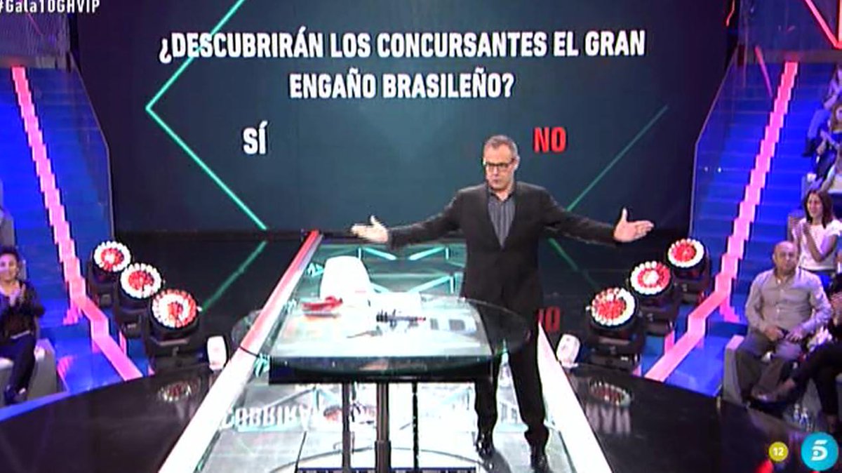GHmomentazos's tweet photo. #Gala10GHVIP ¡Nuestra app está de enhorabuena! Hoy, llega a los dos millones de descargas  http://t.co/XxKwmK9XcI http://t.co/Fmz6zMaAYq