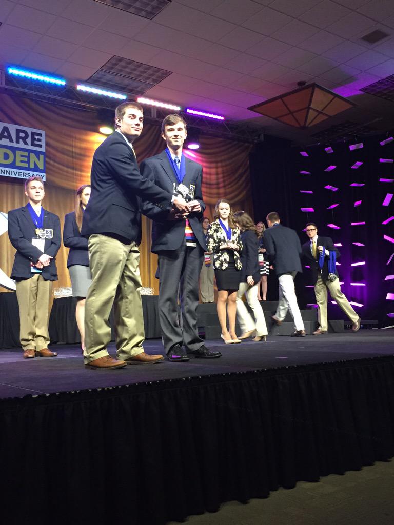 DECA_bradford's tweet photo. SCDC has come to an end! Now get ready for ICDC. #ThanksForTheMemories #WeAreGolden #BradfordDECA #WisconsinDECA http://t.co/kqWmVQyPNr