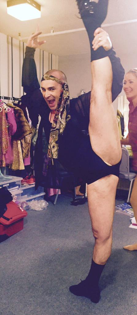 aimee_hodnett's tweet photo. @louiespence serving Carmen Ghia #fullout #theproducers http://t.co/EEWDyGiZ1N