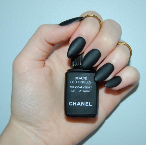 BlackStars_13's tweet photo. Bad news: the Aphrodite cabin did my nails. The good news: they at least did them in black. http://t.co/EVbMtWcYLa