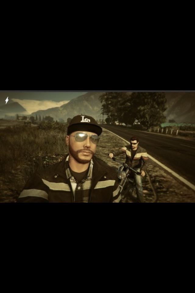 Unforgiven_MC's tweet photo. National President with a Prospect. http://t.co/ECvATEofrt @GTASnapmatic #GTAOnline #GTAMC #GTABikers #Snapography http://t.co/z5PO2wNNyC