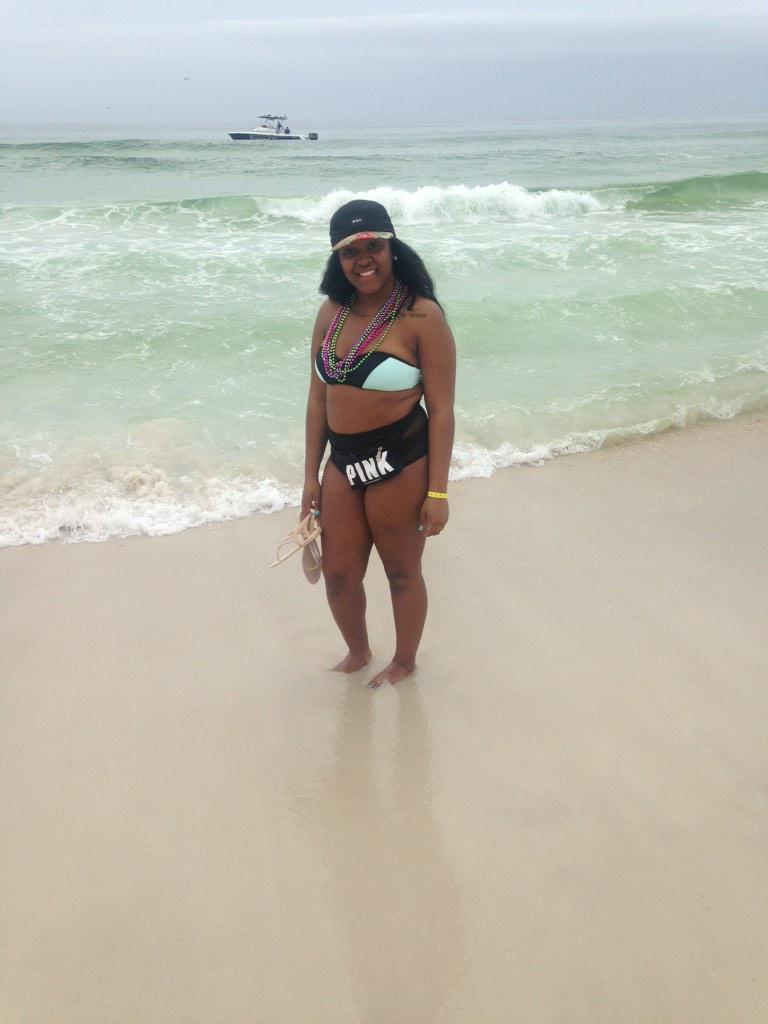 __toojaszy's tweet image. 👙🌊⛅️ #PCBWeek2 #PCB2k15 to