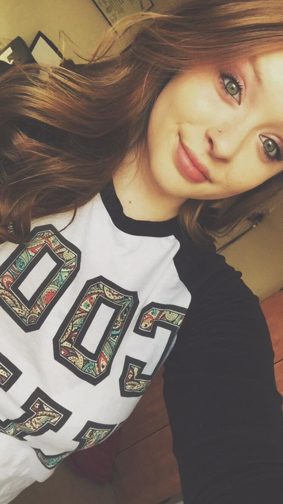 kaytryne's tweet image. #iRepEchosmith for #EchosmithThursday because this is the cutest shirt in the entire world @echosmith