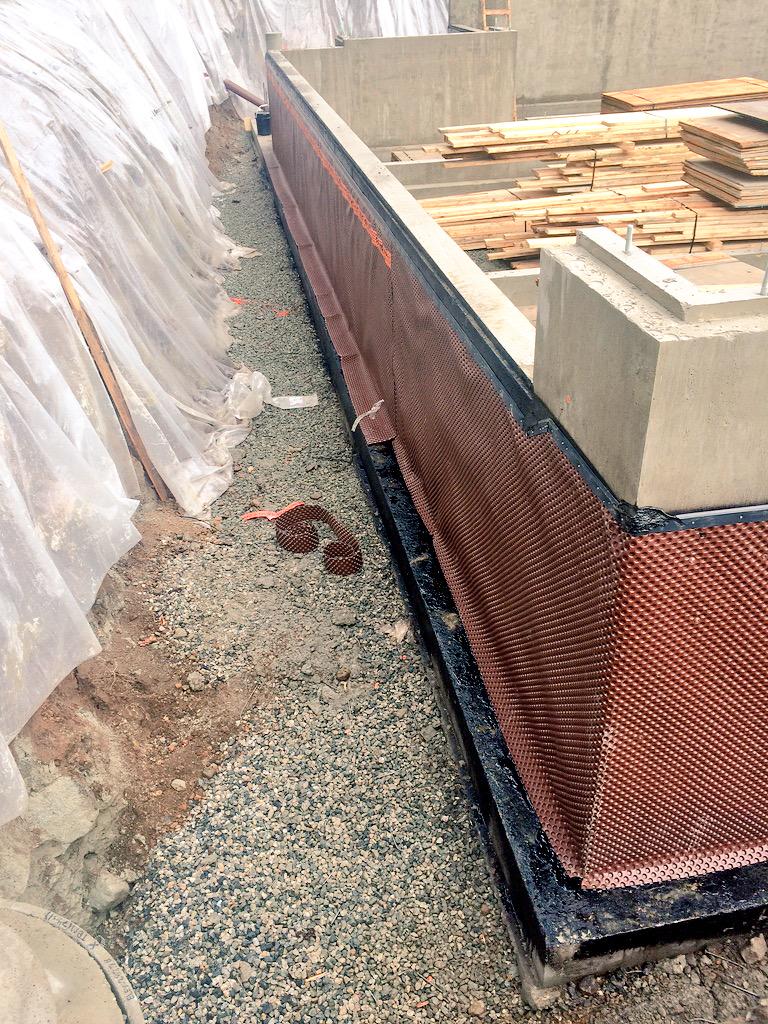 blackfishhomes's tweet photo. Dampproofing complete #deltams installed to keep back the rains. @splycedesign #BFmathers #buildbetter http://t.co/qbPO2D5Qy5