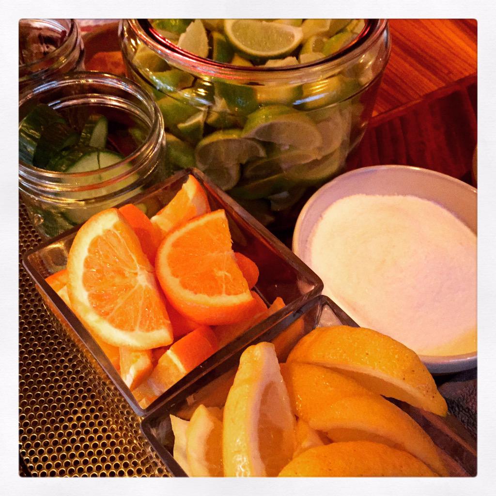 TheMatadorBoise's tweet photo. Which fresh fruit accompanies your favorite margarita? #margaritas http://t.co/Cr7S7FuBx7