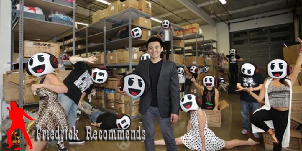 RYKHOMUSIC's tweet photo. #EDM #Culture Hits #Network #TV http://t.co/XbGyXleyV7 #lightshow #gloving #apparel #BrianLim #DankHead #The100List http://t.co/Rwg1F7rkja