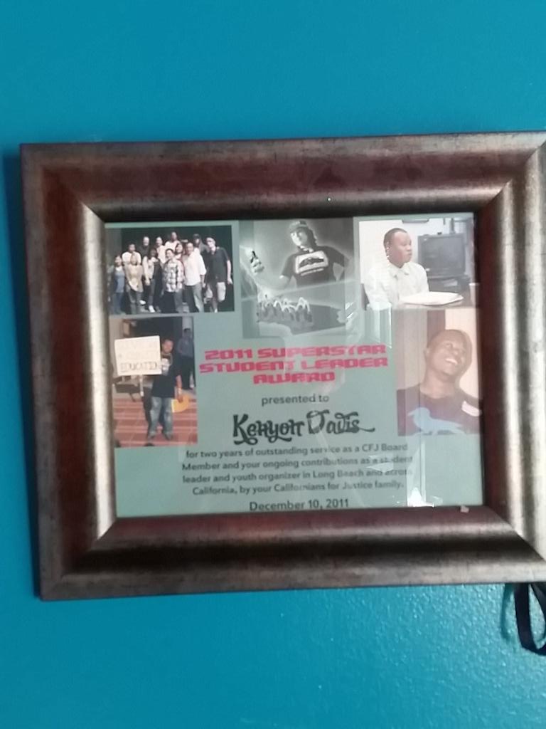 BRANDNEWSTATUS's tweet photo. All in 1.2sec, sum1 told me I was a stupid, Ignorant, fool! Now look @ me know! Start speaking life N #FliptheFrame http://t.co/caRtMdATIY