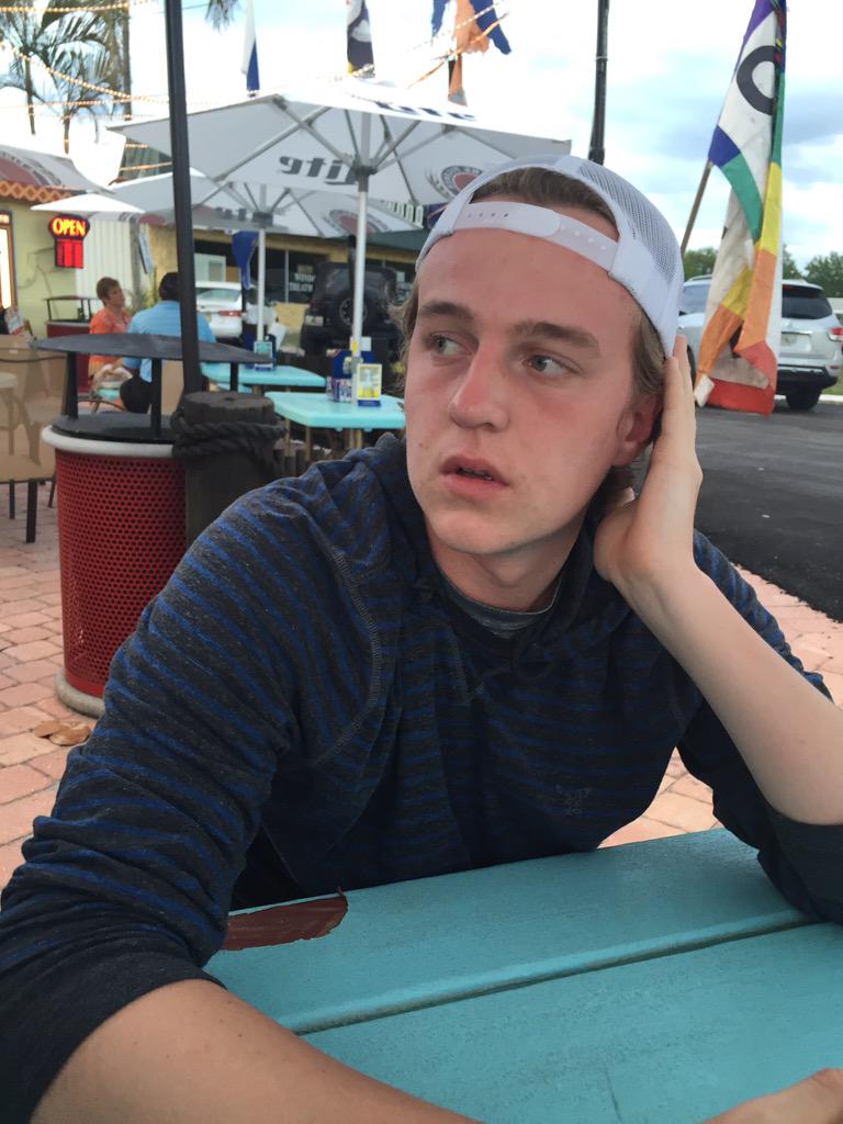 NKosidowski's tweet image. #flowfordays @_logie_bear