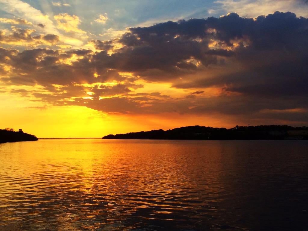 Never gets old #sunset #choosetampa #LoveFL