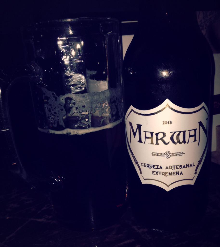 gelisbeth_s's tweet photo. Una buena @cervezamarwan y para casa, eh? nada de liarse hoy 😉 #TabernaIrlandesa #Cervecez #Riquez http://t.co/cVrbJXJmsR