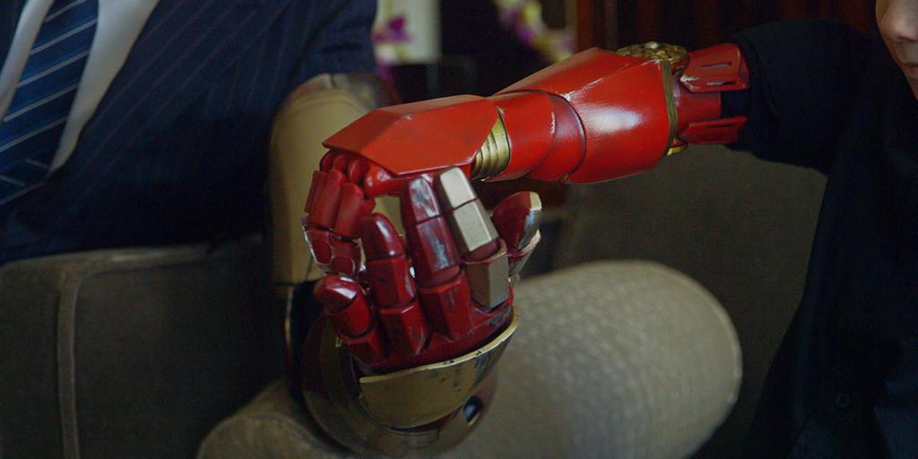 TamaraMcCleary's tweet image. .@RobertDowneyJr + @Limbitless3D + #CollectiveProject = an amazing day for a young boy RT @heddanewman @msonenote