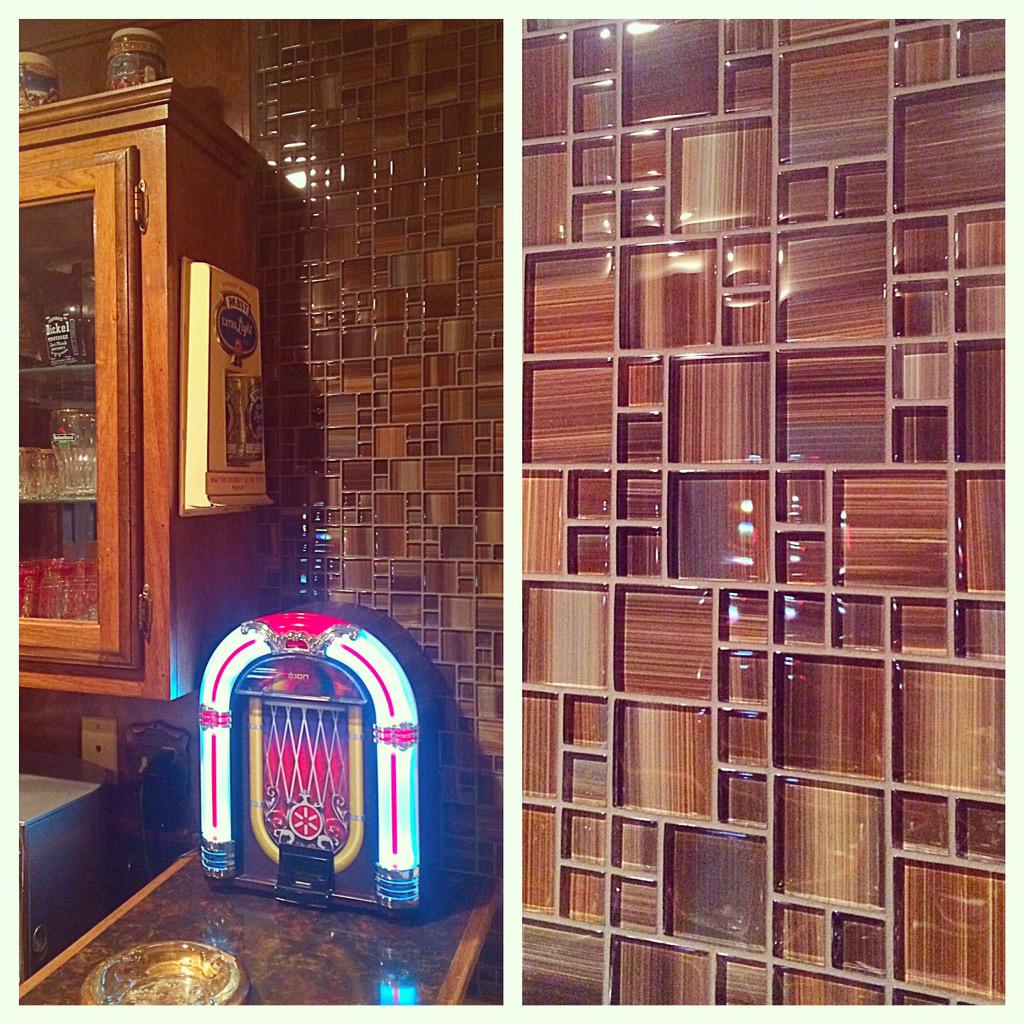 1416_Home's tweet photo. Detail of the glass tile we installed on the wall beside the #bar #remodel #renovation #decor #design#interiordesign http://t.co/Gni11e36vq
