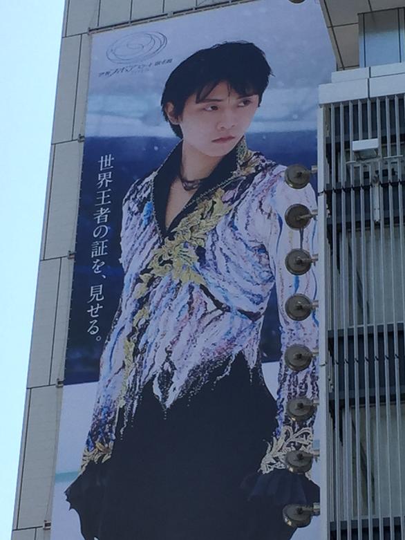 norakuro008's tweet photo. 孤高感がハンパなくて複雑な気持ちになってきた…。 http://t.co/BcElgBKBKb