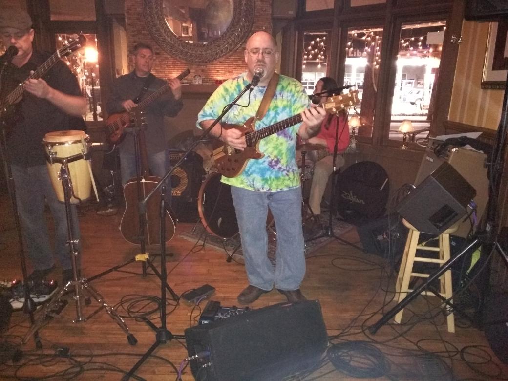 Trax Restaurant (TraxRestaurant) Twitter