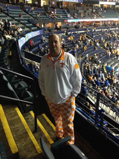 mayormoore2002's tweet photo. #VFL #GreatToBeA TennesseeVols!!!! Not a good game but at least we get one more. http://t.co/gjBqTNjtPE