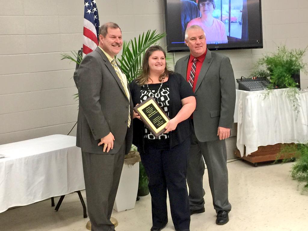 PrincipalMS's tweet image. Congrats to Mrs. Karen Hammon!  @LCSforKids Support Person of the Year! @Creeksidechiefs