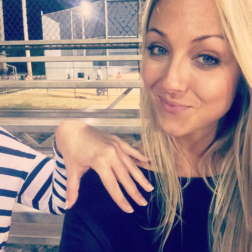 Brooke Marks on X: Having the best time with my bestest buddy @thingsays  👌👍👇👐🙌👋✌️💖 FF http:t.coCOg3U6ETkQ  X