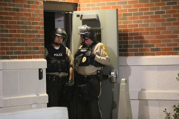 View image on Twitter