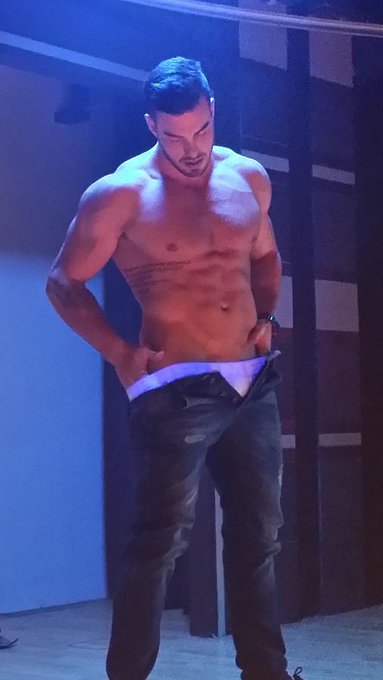 2 pic. Campus Jock finals 3rd contestant: Tyler! http://t.co/AgQ3ldcsfJ
