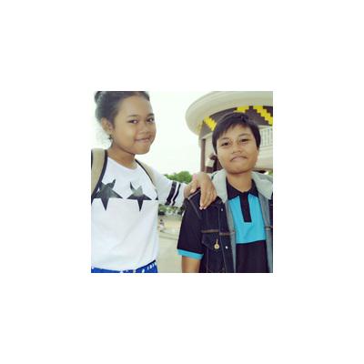 deaa_mayang's tweet photo. kangen sama orang yg kaya laki ini nihh perempuan tapi ganteng klo udah pke baju laki kecenya ganahan=g miss:"" http://t.co/tuTxsOSKmC