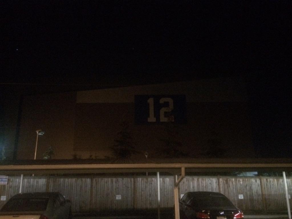 wisenhiemer3's tweet photo. @willblackmon I got you. Quick commute but you and you roomie gonna have to get bunk beds http://t.co/FRF1Mhbwtj