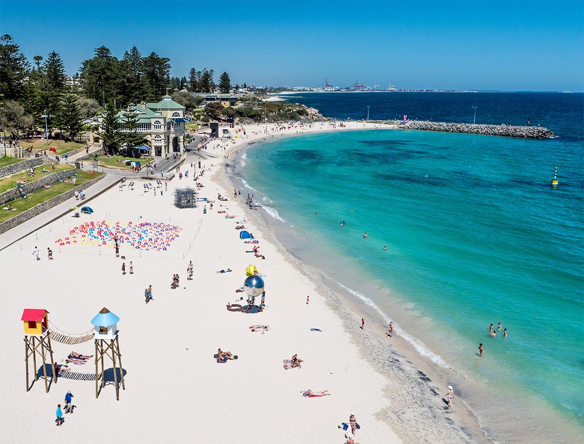 sculpturebysea's tweet photo. Coming soon we take you on breathtaking aerial journey of #Cottesloebeach &amp; #sxscottesloe15  #thisiswa http://t.co/6YR7ia3f88