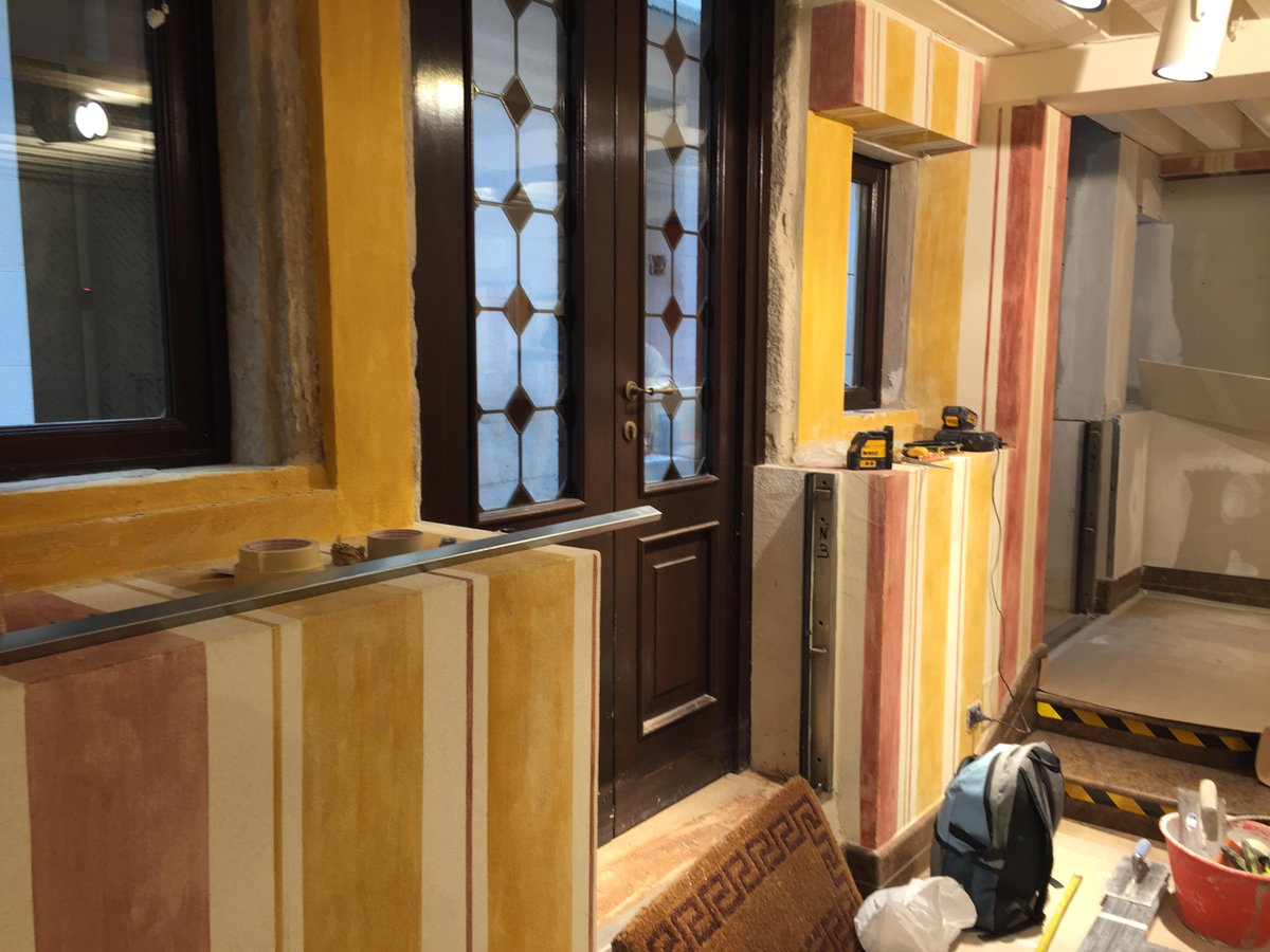 ZueccaProjects's tweet image. Work in progress at Spazio Ridotto. Our new art space in Venice opening soon! #spazioridotto #venice #contenporaryart