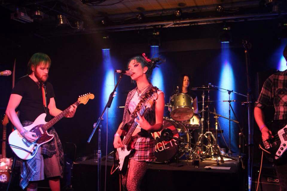 music_yorkshire's tweet photo. @fallsband @HandsOffGretel @Bruja_Band @dancingcakeband 

Supporting @allusondrugs  at @Opium_10  11/04/15 http://t.co/G8QbPZoJnA