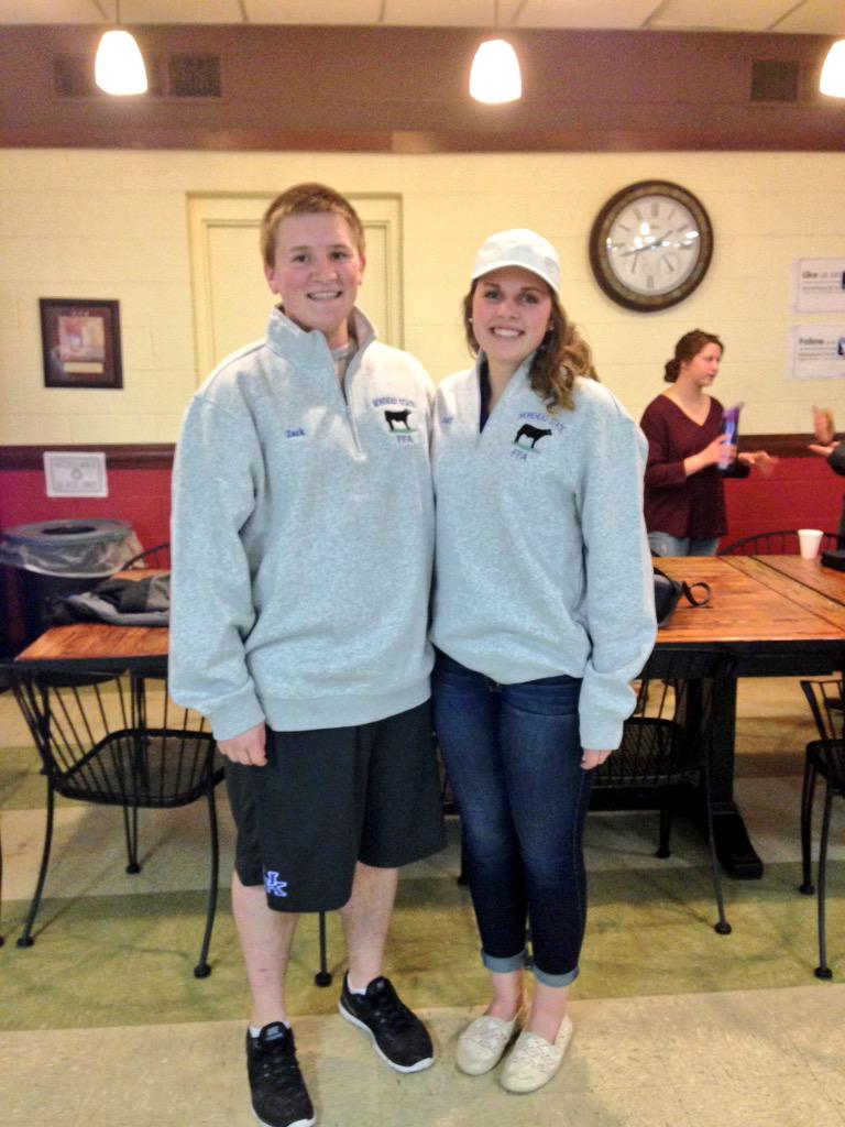 zack_kiser01's tweet photo. The excitement we had for these pullovers was unreal. 😂 #official http://t.co/lMjLpimVA6
