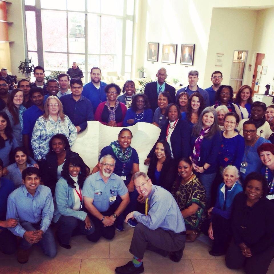 RBarnettPhD's tweet photo. #USAMCI wearing blue for #ColonCancerAwarenessMonth #getscreened #loveyourbutt @TheColonClub @COLONTOWN @chris4cure http://t.co/FDmJS2Pbp7